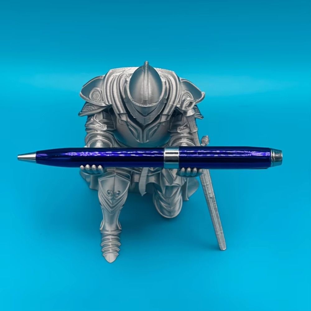 3D Printing Holder - Divertente Portapenne Cavaliere Inginocchiato, Decorazione Creativa